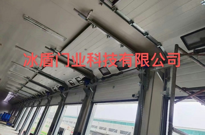 HSM型滑升門工業滑升門